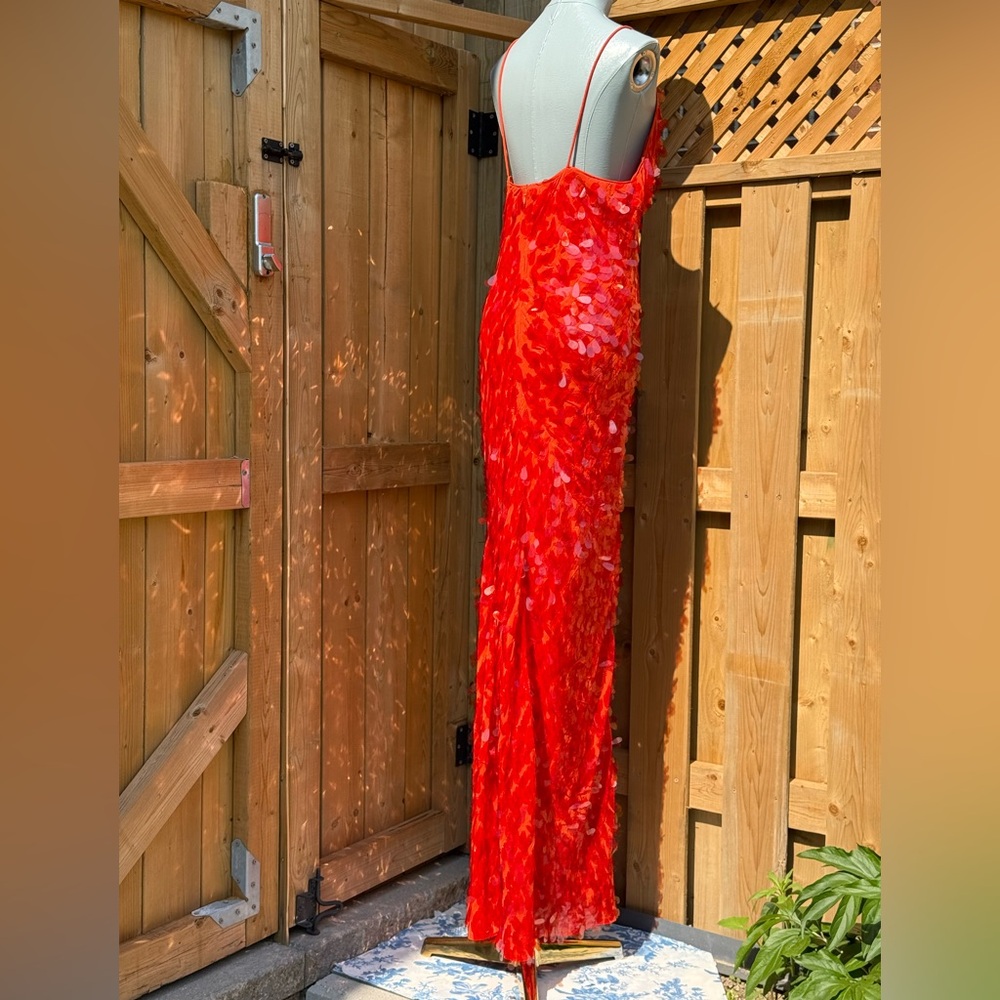 🆕 MISHA COLLECTION 🧿 NWOT Red Sapphire Sequins Maxi Dress, Sz XL US 10 - Picture 7 of 13